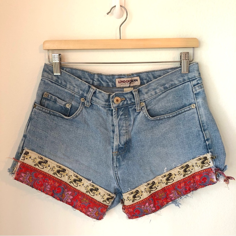London Jean Patchwork Denim Shorts Size 10 Boho Festival Hippie Raw Hem Y2K